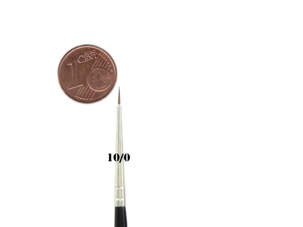 Feldherr - Kolinsky Red Sable Brush Size 10/0 | Ã 0,9mm | Visible Hair Length 5mm
