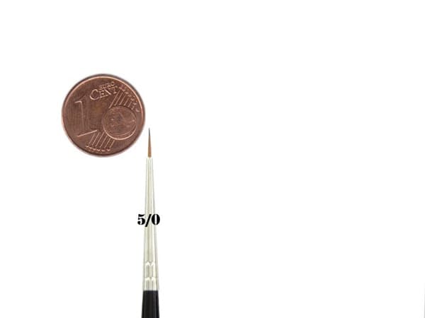 Feldherr - Kolinsky Red Sable Brush Size 5/0 | Ã 1,0mm | Visible Hair Length 6mm