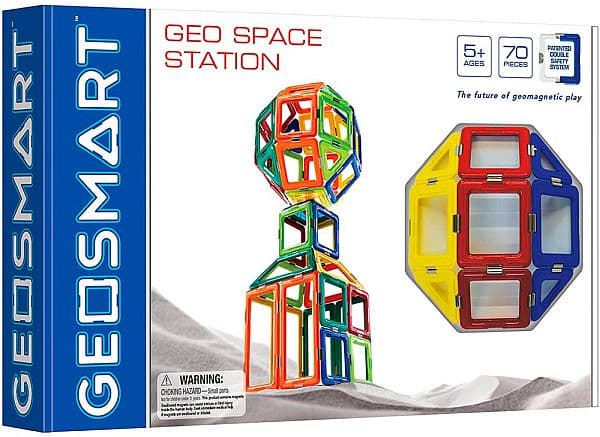 GeoSmart - Geo Space Station - Magnet Toy