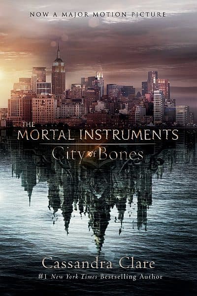 World of the Shadowhunters II: The Mortal Instruments 1/6 - City of Bones - 978-1-4424-9398-8